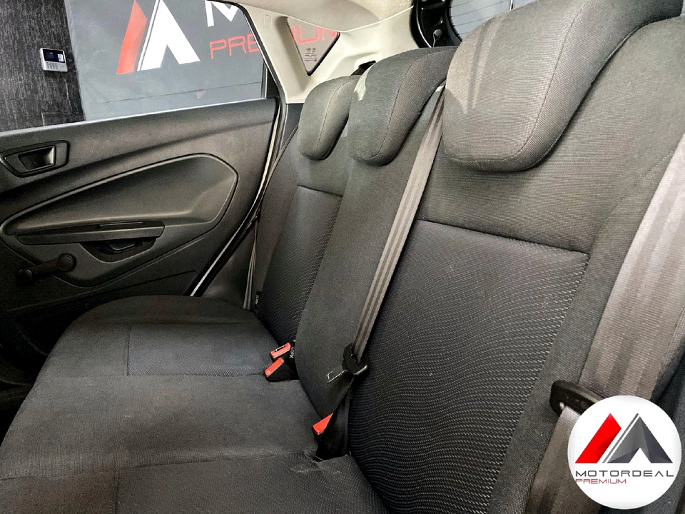 AUTO + CLEAN!!!| 2012 FORD FIESTA 1.6 AMBIENTE 5-DOOR POWERSHIFT AT id: 93978