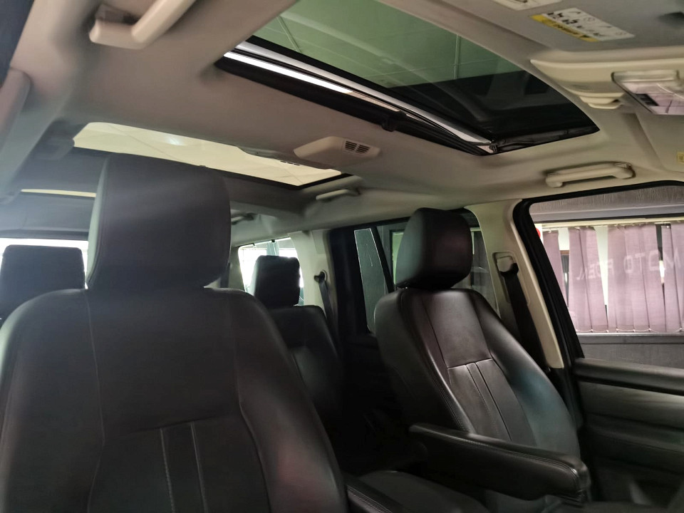 #SUNROOF + LOW km DIESEL!!!| 2013 LAND ROVER DISCOVERY 4 3.0 D V6 SE id: 237723