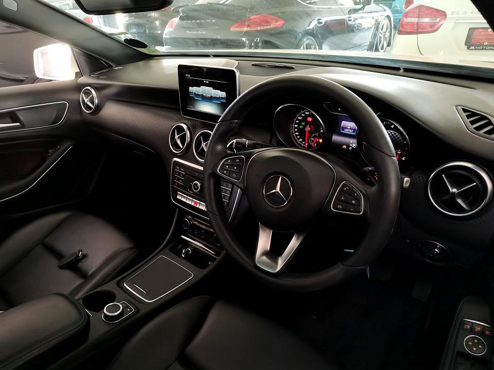 #BARGAIN!!! | 2018 MERCEDES-BENZ A-CLASS A 200 d STYLE LINE 7G-DCT id: 287923