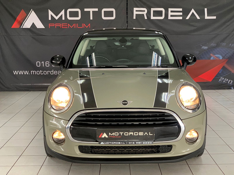 #SMART COLOUR| 2018 MINI HATCH 3-DOOR COOPER STEPTRONIC id: 171355