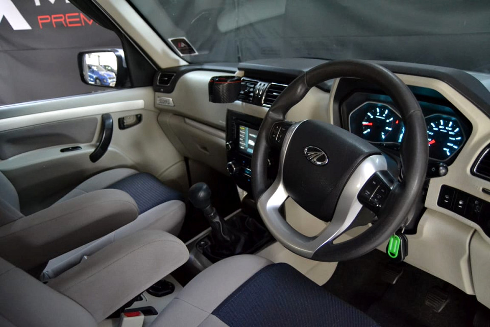 #BARGAIN + 8SEAT!!!| 2017 MAHINDRA SCORPIO 2.2 CRDe mHAWK 4X4 id: 274270