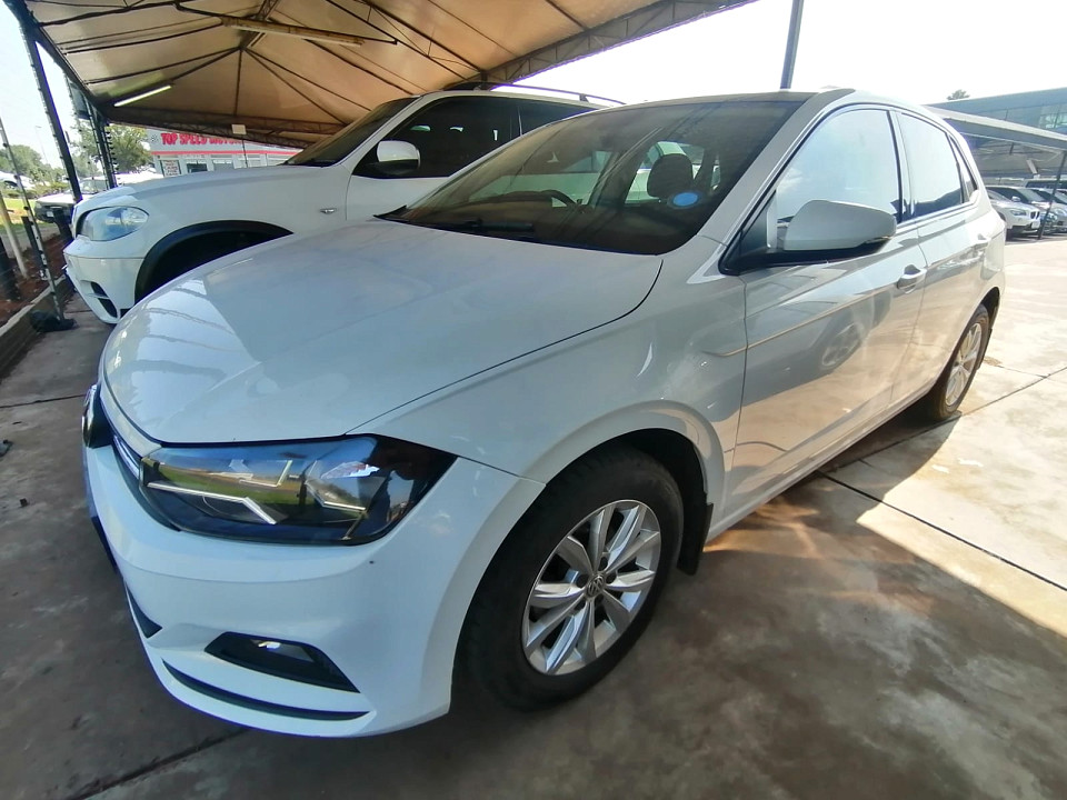 | 2019 VOLKSWAGEN POLO 1.0 COMFORTLINE id: 288604