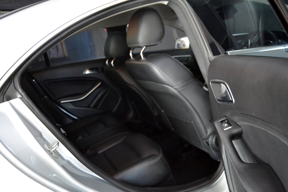 #BARGAIN!!! | 2015 MERCEDES-BENZ CLA CLA 200 7G-DCT id: 324864