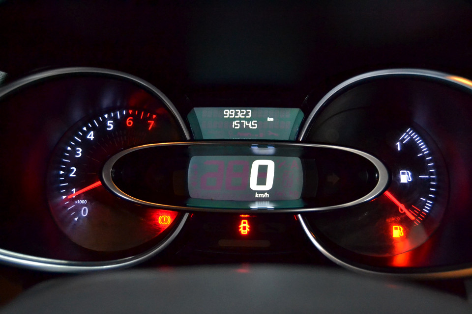 #SPORTY BARGAIN!!!| 2019 RENAULT CLIO 0.9 TURBO EXPRESSION id: 271103