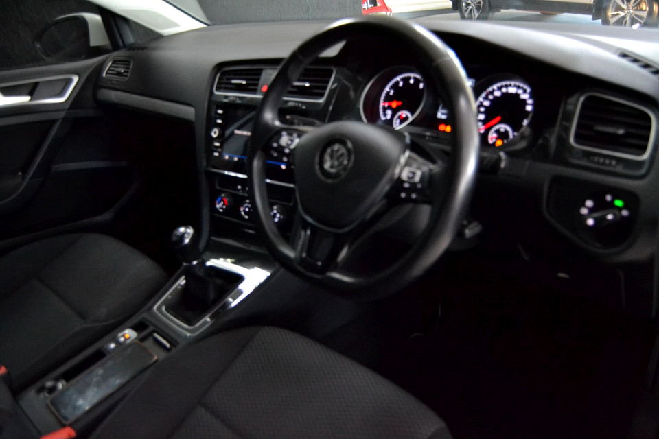 #LOW LOW Km BARGAIN!!!| 2020 VOLKSWAGEN GOLF VII 1.0 TSI TRENDLINE id: 376993