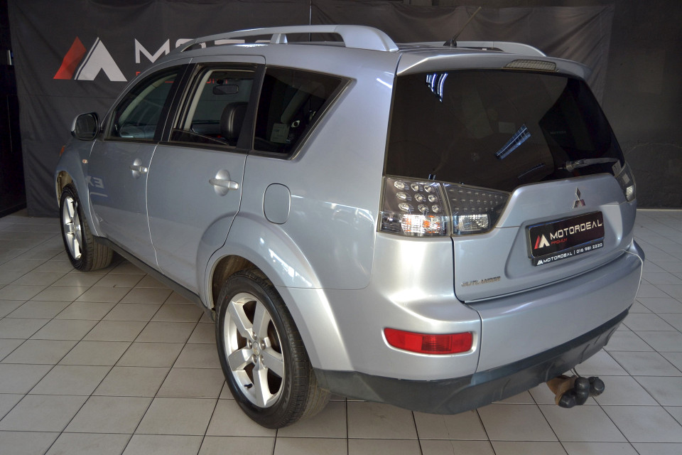 2008 Mitsubishi Outlander  2.4 GLS Auto | 2008 MITSUBISHI OUTLANDER 2.4 GLS MIVEC id: 288592