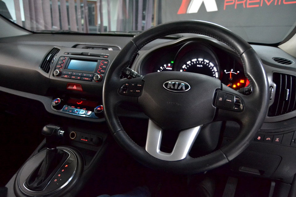 **#DIESEL AUTO AWD SUV DEAL! RUGGED + RELIABLE + READY!**| 2011 KIA SPORTAGE 2.0 CRDi 4X4 AT id: 387323