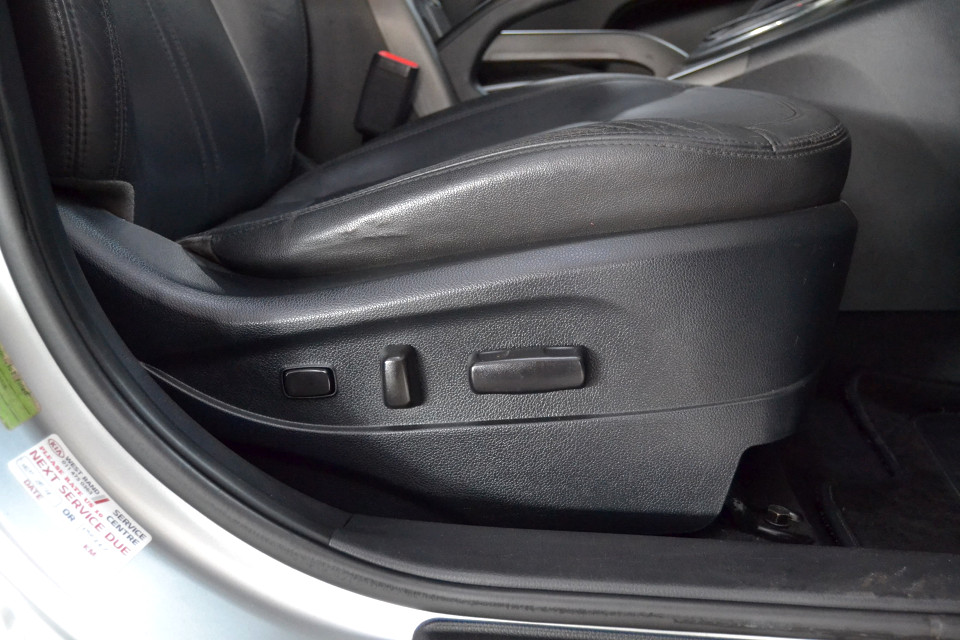 **#DIESEL AUTO AWD SUV DEAL! RUGGED + RELIABLE + READY!**| 2011 KIA SPORTAGE 2.0 CRDi 4X4 AT id: 387323