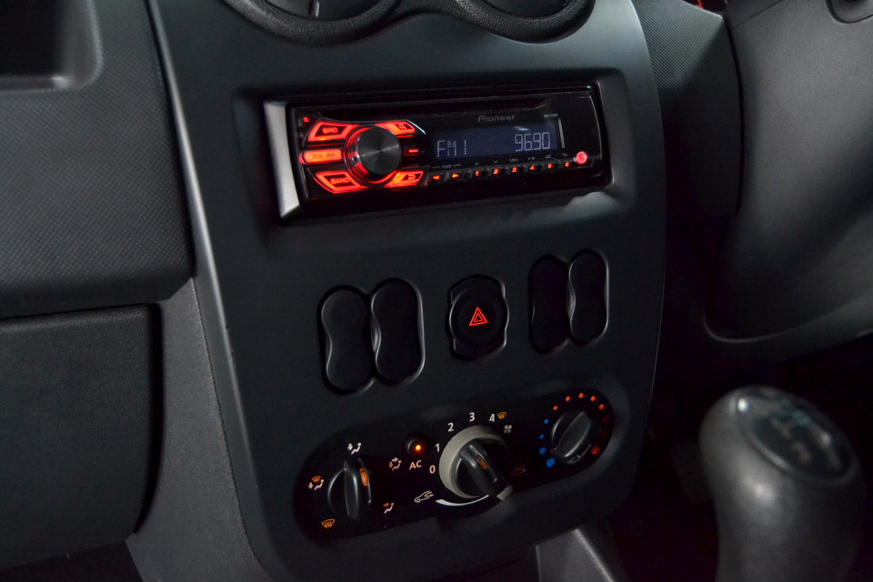 2014 Nissan Np200 1.6 | 2014 NISSAN NP200 1.6 8V A/C id: 321461