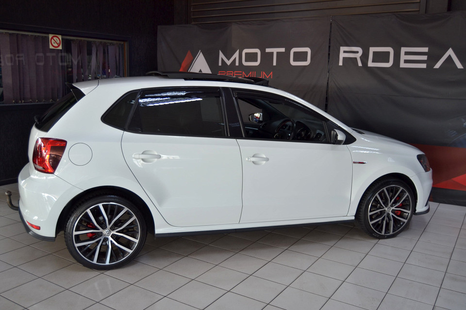 # HOT HATCH BARGAIN!!!| 2016 VOLKSWAGEN POLO HATCH 2.0 TSI GTI DSG id: 396253