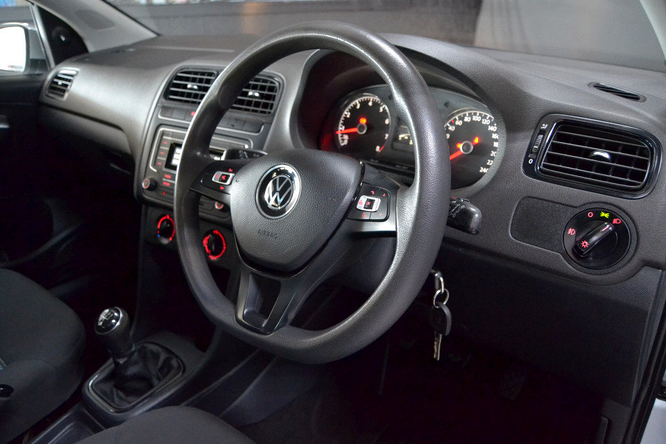 #COMFORTLINE VALUE! CLEAN! LOW KM!| 2022 VOLKSWAGEN POLO VIVO HATCH 1.4 COMFORTLINE id: 394626
