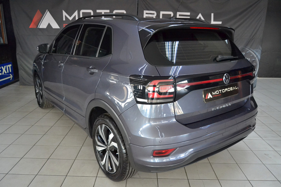 #LOW Km + R-LINE + AUTOMATIC LOOKER!!!| 2023 VOLKSWAGEN T-CROSS 1.0 TSI COMFORTLINE DSG id: 406557
