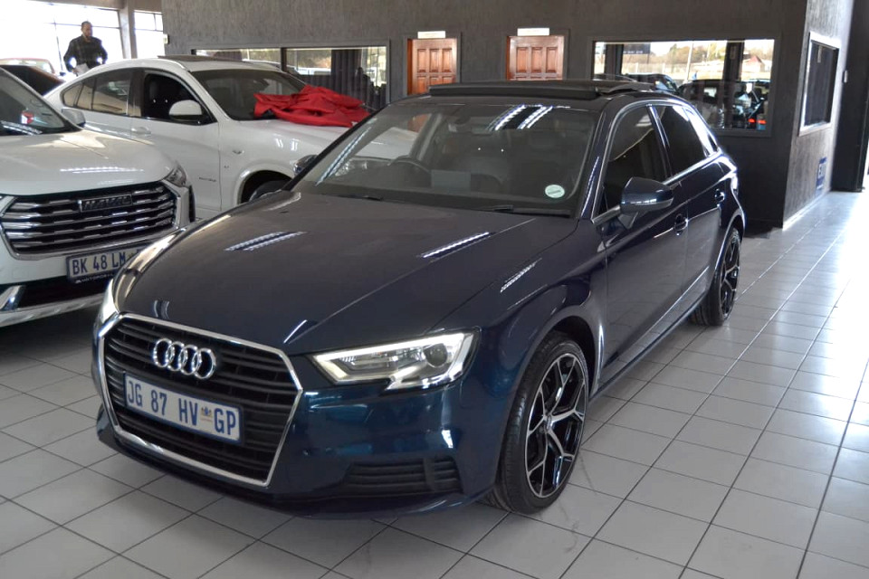 **# S-TRONIC # SUNROOF # LEATHER # FULL HISTORY**| 2019 AUDI A3 SPORTBACK 30 TFSI S TRONIC id: 403992