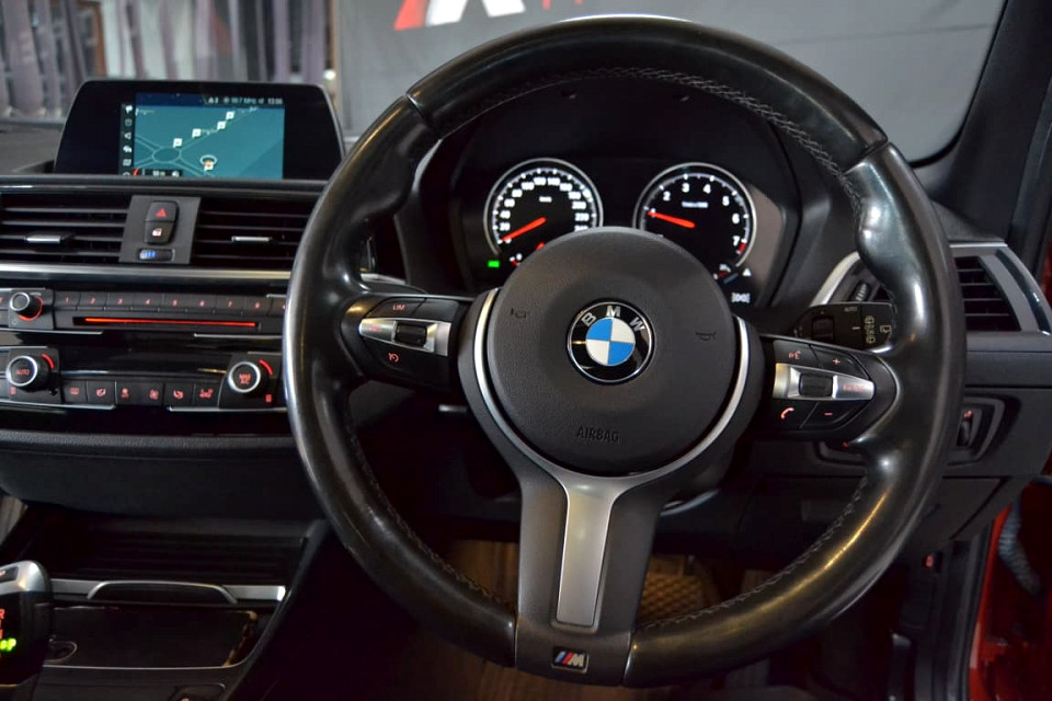 #SMART BARGAIN!!! Grab this beauty!!!  FULL SERVICE HISTORY... | 2019 BMW 1 SERIES 5-DOOR 118i STEPTRONIC id: 420853