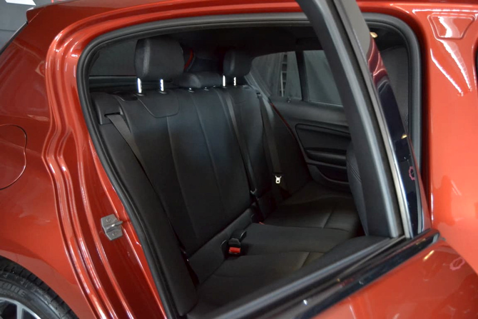 #SMART BARGAIN!!! Grab this beauty!!!  FULL SERVICE HISTORY... | 2019 BMW 1 SERIES 5-DOOR 118i STEPTRONIC id: 420853