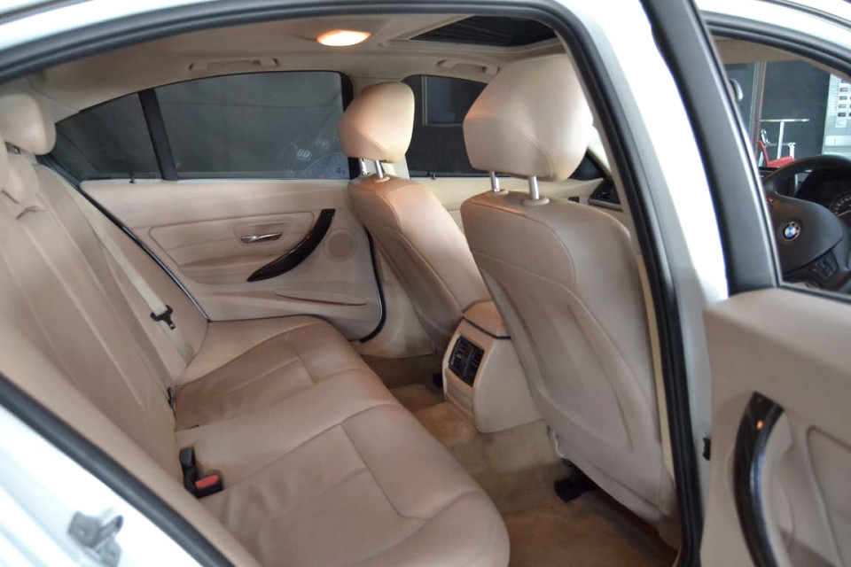 #SPORTY DIESEL+SUNROOF BARGAIN!!! | 2014 BMW 3 SERIES SEDAN 320d LUXURY LINE STEPTRONIC id: 423924