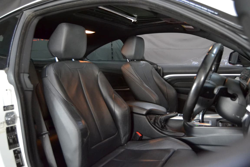 #LOOKER DIESEL+M4 XTRAS!!!  Grab this SPORTY Diesel LOW Km Winner!!! | 2015 BMW 4 SERIES COUPE 420d M SPORT SPORT STEPTRONIC id: 423505