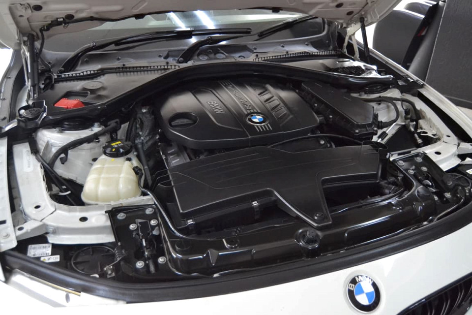 #LOOKER DIESEL+M4 XTRAS!!!  Grab this SPORTY Diesel LOW Km Winner!!! | 2015 BMW 4 SERIES COUPE 420d M SPORT SPORT STEPTRONIC id: 423505