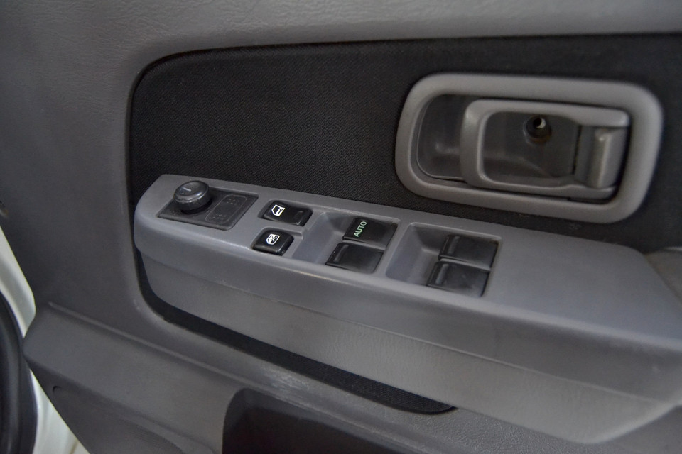 #BAKKIE BARGAIN!!!!| 2017 NISSAN NP300 HARDBODY 2.5 TDI SE HI RIDER D CAB id: 403174