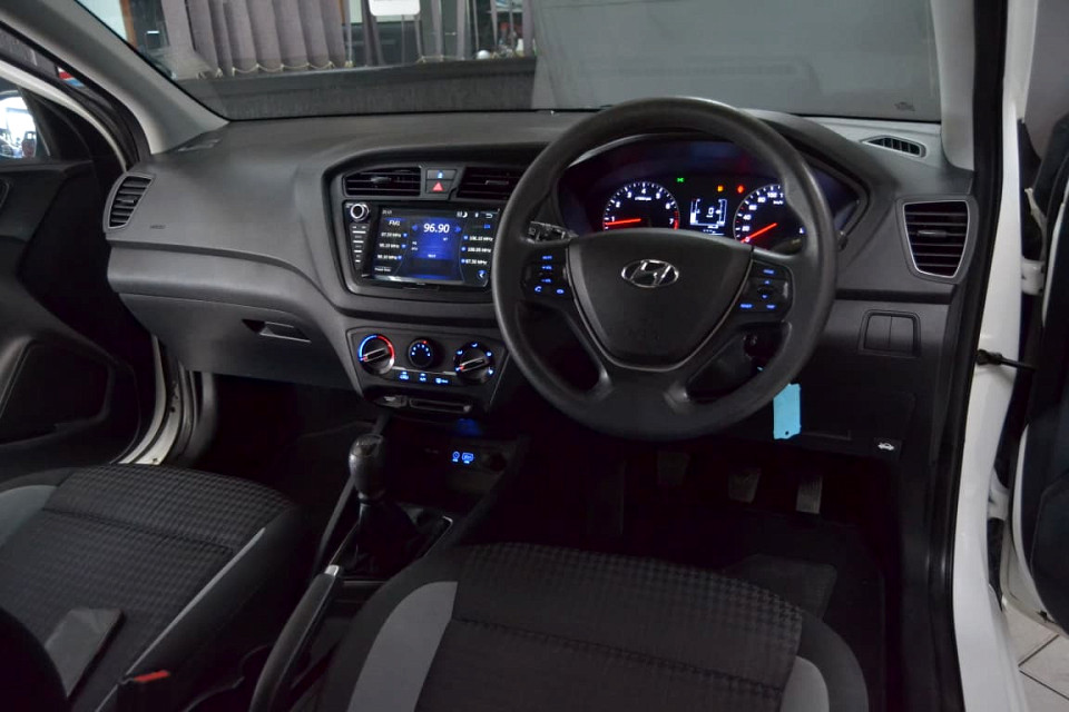 #NEAT BUY!!!| 2018 HYUNDAI i20 1.2 MOTION id: 435691