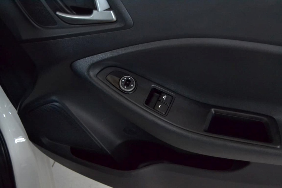 #LOWEST KM + CANOPY + 1 OWNER!!! FULL SERVICE HISTORY!!! , SUPER CLEAN| 2019 NISSAN NP200 1.6 8V AC SAFETY PACK id: 435891