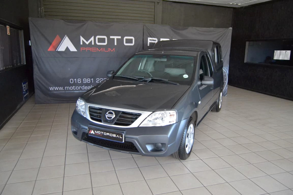 #LOWEST KM + CANOPY + 1 OWNER!!! FULL SERVICE HISTORY!!! , SUPER CLEAN| 2019 NISSAN NP200 1.6 8V AC SAFETY PACK id: 435891