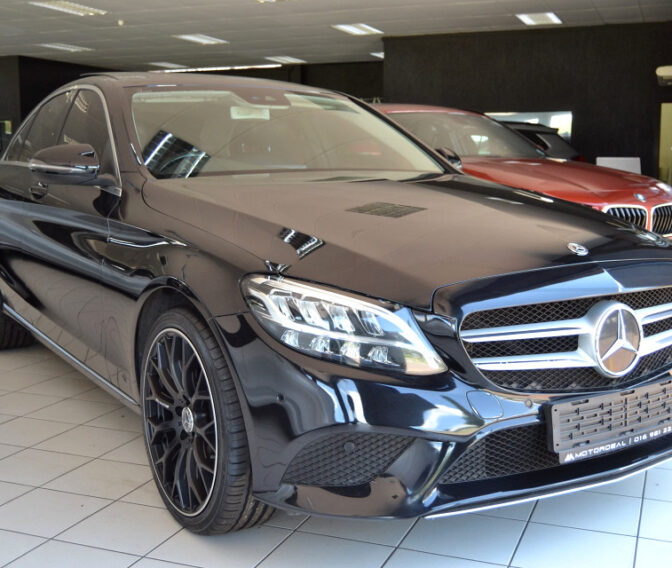 #SUPER BARGAIN!!!| 2020 MERCEDES-BENZ C-CLASS SEDAN 200 9G-TRONIC id: 179161