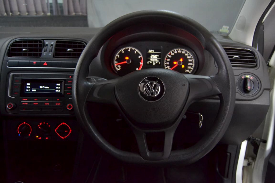 #RUNABOUTS!!!| 2018 VOLKSWAGEN POLO VIVO HATCH 1.4 TRENDLINE id: 451758