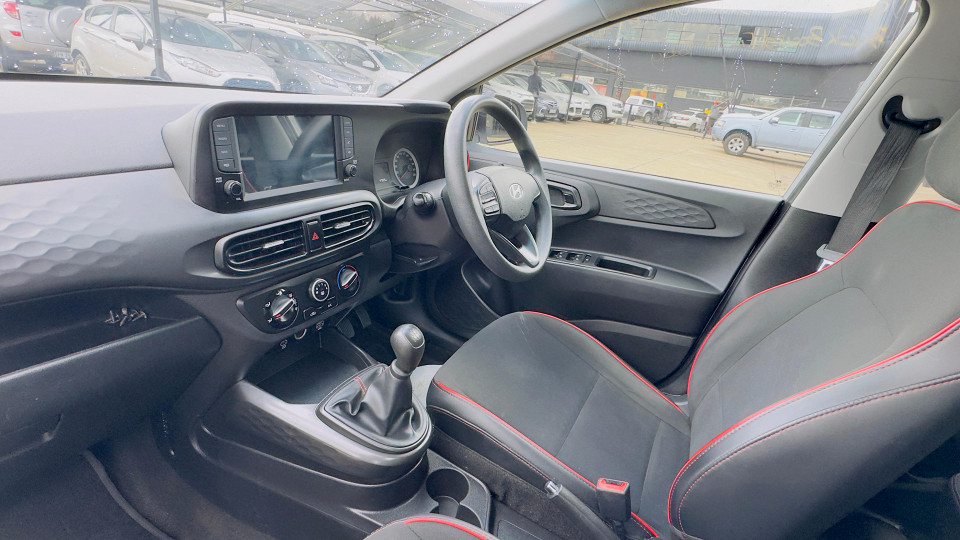 #LIKE-NEW URBAN PERFECT BUY!!!| 2024 HYUNDAI GRAND i10 1.0 PREMIUM id: 471135