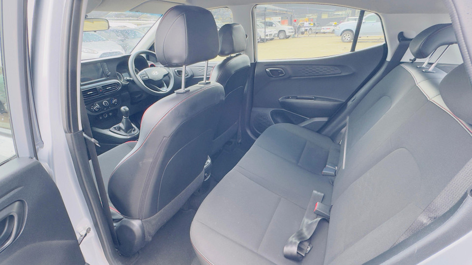 #LIKE-NEW URBAN PERFECT BUY!!!| 2024 HYUNDAI GRAND i10 1.0 PREMIUM id: 471135