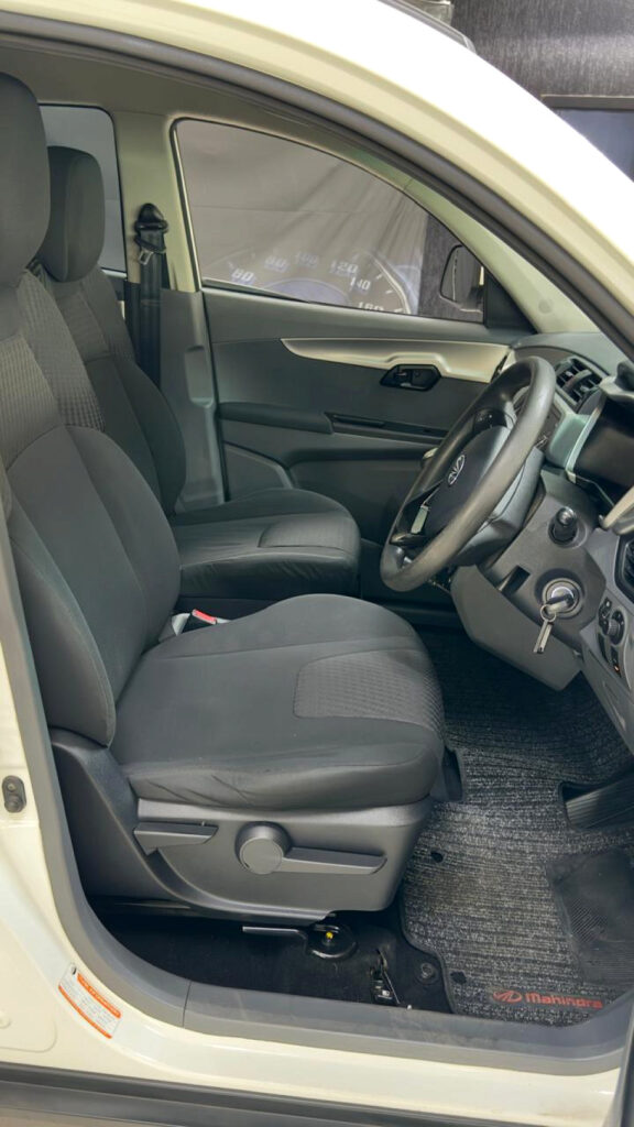 #SUPER VALUE BUY!!!| 2018 MAHINDRA KUV 100 NXT 1.2 K6+ id: 471138