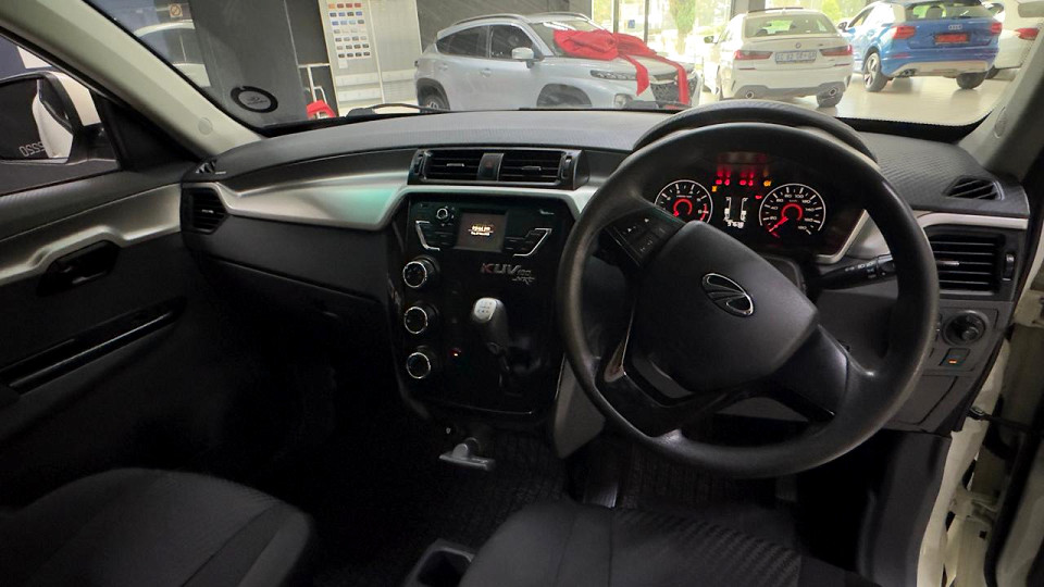 #SUPER VALUE BUY!!!| 2018 MAHINDRA KUV 100 NXT 1.2 K6+ id: 471138