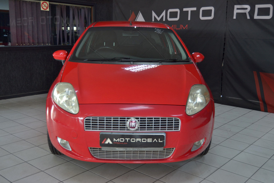 BARGAIN: PRICE TO GO!!!| 2011 FIAT PUNTO 1.4i EMOTION id: 68781