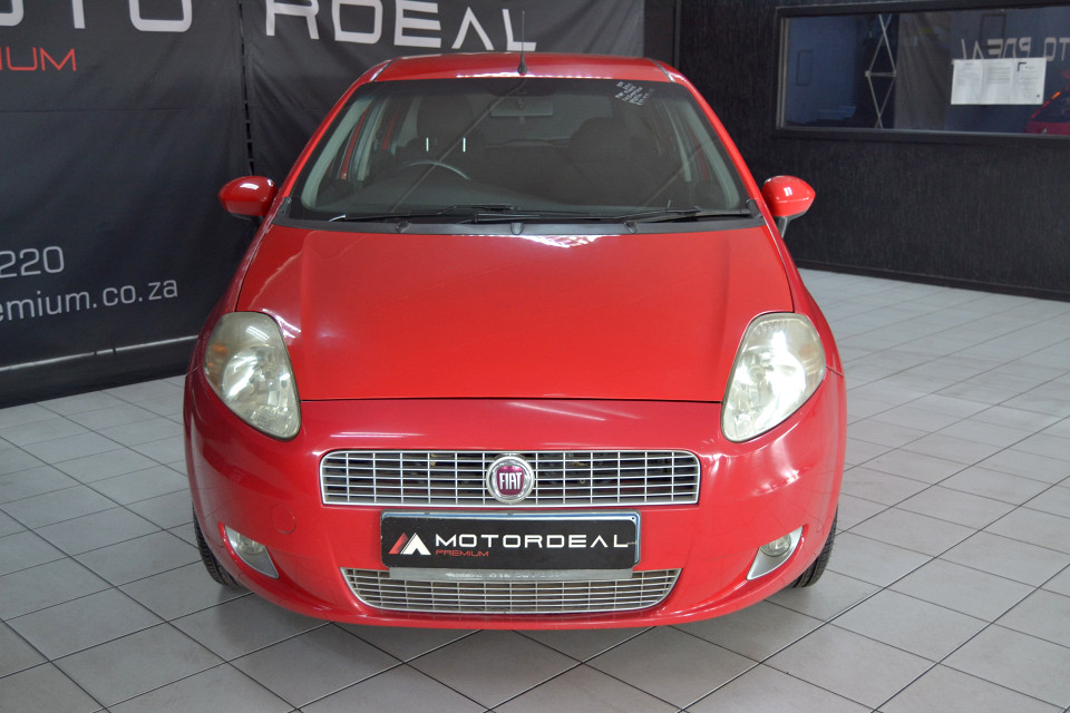 BARGAIN: PRICE TO GO!!!| 2011 FIAT PUNTO 1.4i EMOTION id: 68781