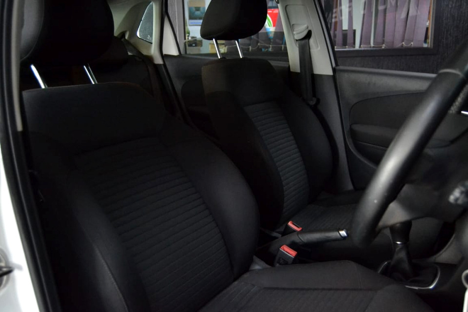 #SUNROOF SPECIAL!!! | 2013 VOLKSWAGEN POLO 1.4 COMFORTLINE id: 295603