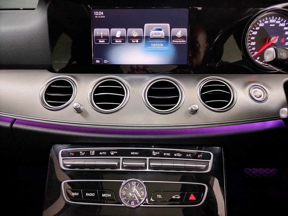 #BARGAIN+ SPORTY SEATS!!! | 2017 MERCEDES-BENZ E-CLASS SEDAN 200 9G-TRONIC id: 268330