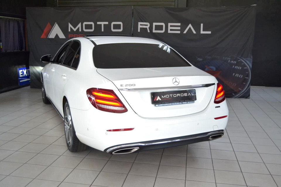 #BARGAIN+ SPORTY SEATS!!! | 2017 MERCEDES-BENZ E-CLASS SEDAN 200 9G-TRONIC id: 268330