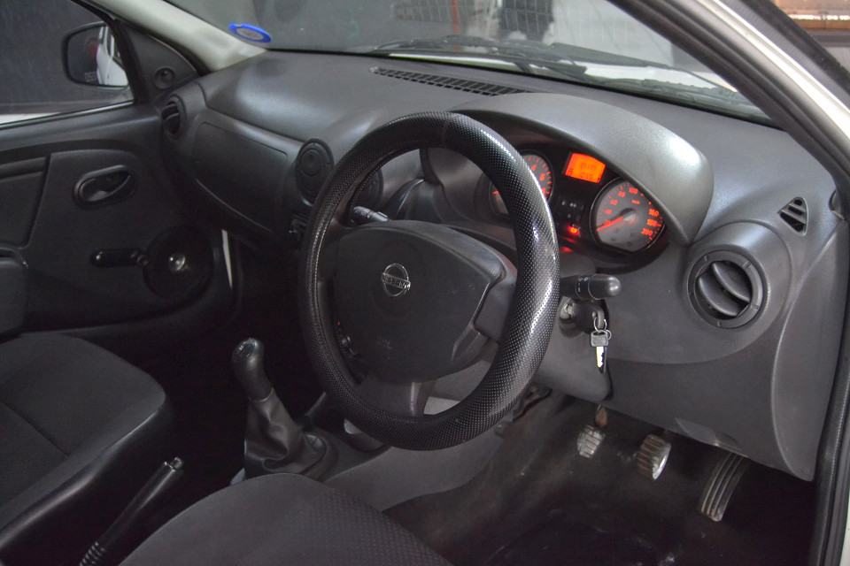 Reliable Diesel Workhorse!| 2017 NISSAN NP200 1.5 dCi AC SAFETY PACK PROMO id: 407089