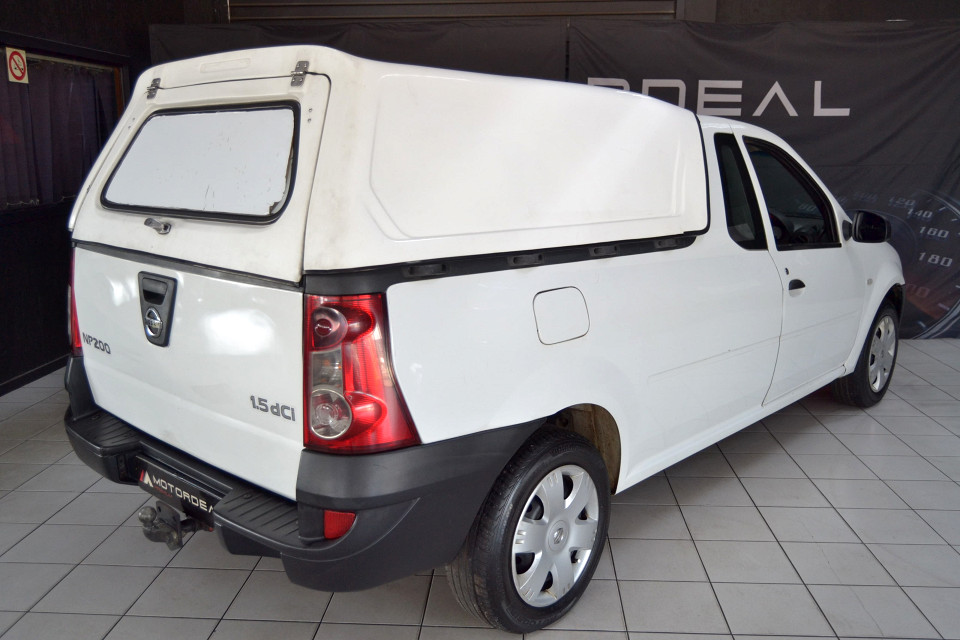 Reliable Diesel Workhorse!| 2017 NISSAN NP200 1.5 dCi AC SAFETY PACK PROMO id: 407089