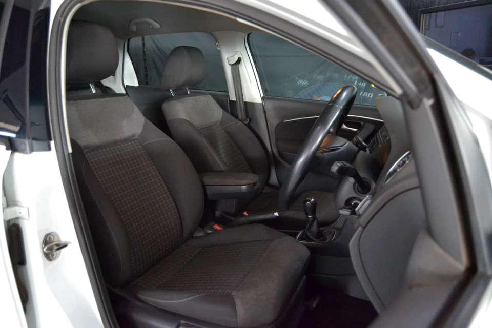 #GRAB THIS!!!| 2017 VOLKSWAGEN POLO 1.2 TSI COMFORTLINE id: 451410