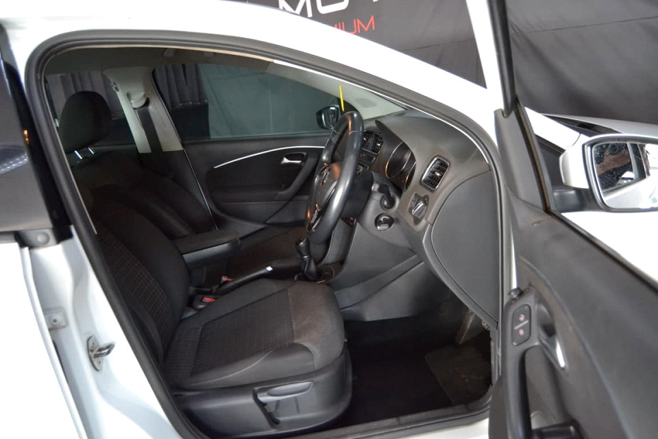 #GRAB THIS!!!| 2017 VOLKSWAGEN POLO 1.2 TSI COMFORTLINE id: 451410