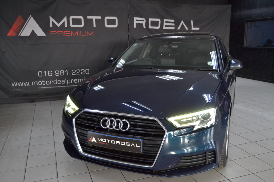 **# S-TRONIC # SUNROOF # LEATHER # FULL HISTORY** | 2019 AUDI A3 SPORTBACK 30 TFSI S TRONIC | id: 403992
