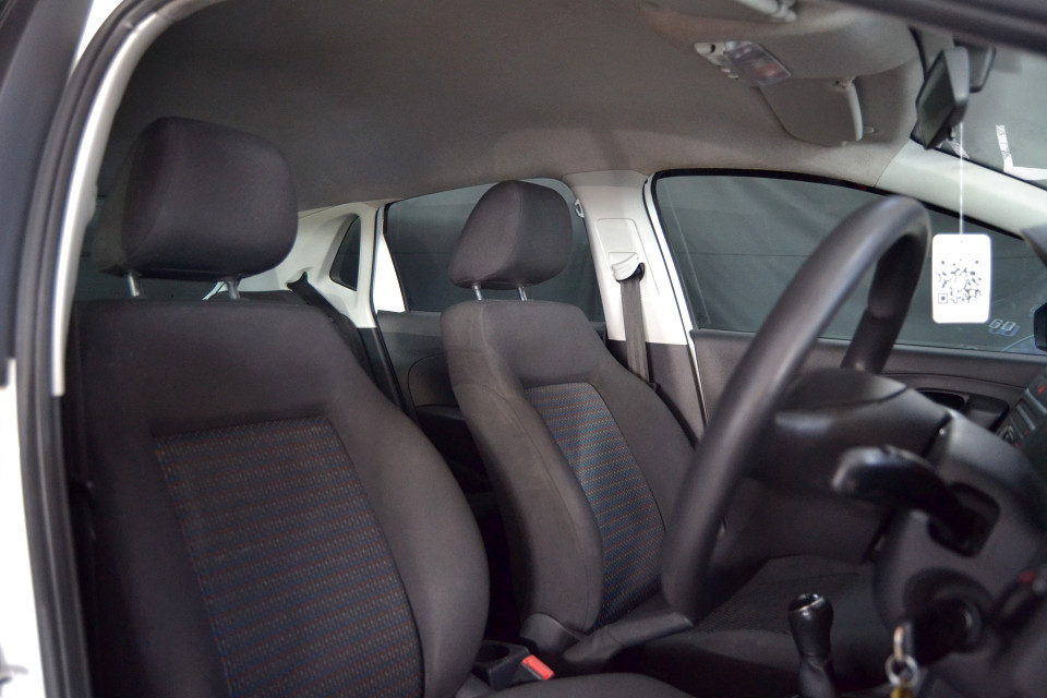 #BODYKIT!| 2019 VOLKSWAGEN POLO VIVO HATCH 1.4 TRENDLINE id: 386103