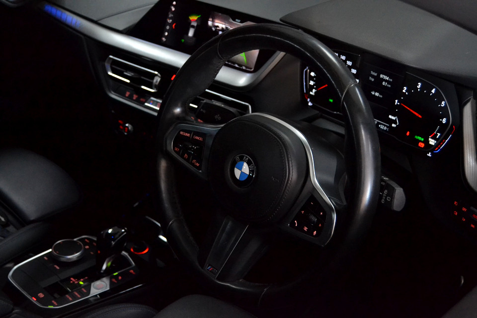 #LOOKER M-SPORT CLASSY!!! | 2020 BMW 1 SERIES 118i M SPORT SPORT STEPTRONIC id: 266712