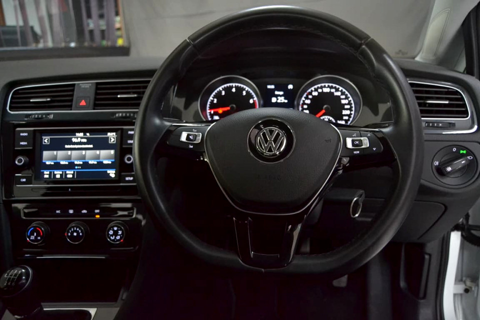 #LOWEST KM IN RSA!!!| 2020 VOLKSWAGEN GOLF VII 1.0 TSI TRENDLINE id: 418405