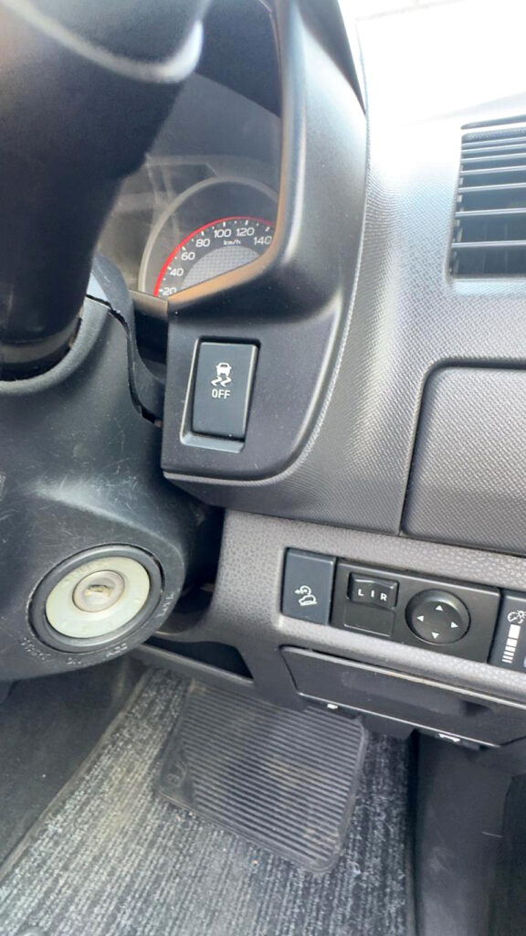 #BARGAIN 300 POWER SPORTY AUTOMATIC!!!| 2022 ISUZU D-MAX 300 X-RIDER D CAB AT id: 487563