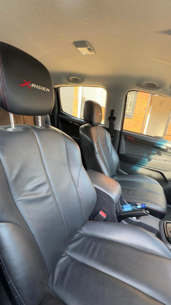 #BARGAIN 300 POWER SPORTY AUTOMATIC!!!| 2022 ISUZU D-MAX 300 X-RIDER D CAB AT id: 487563