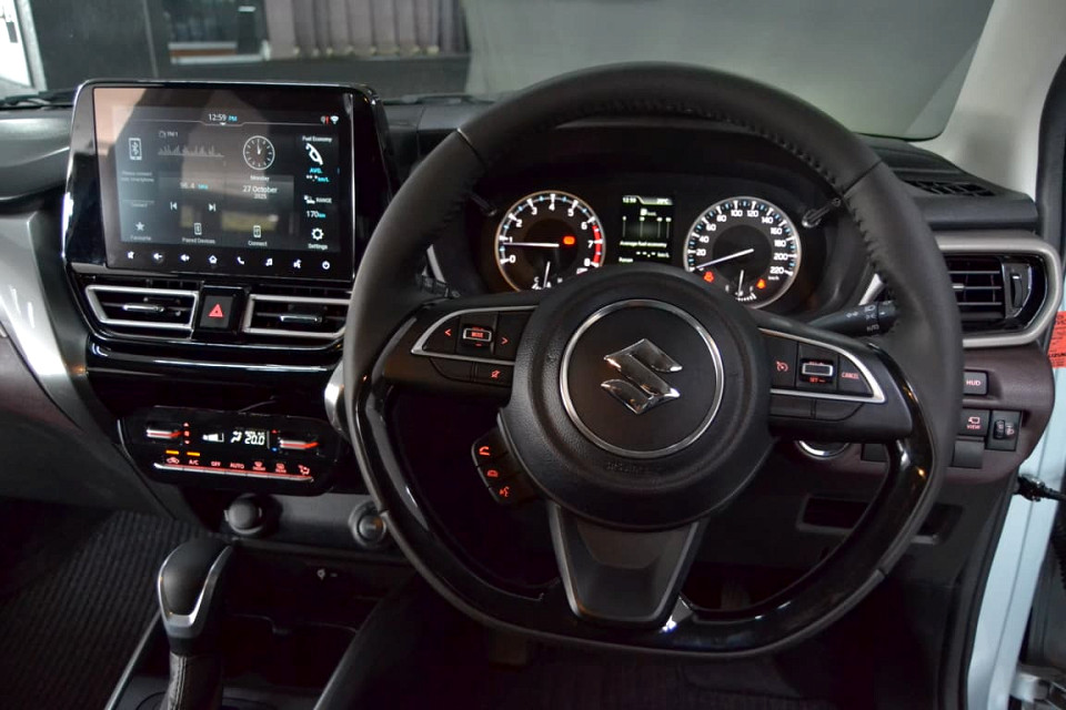 #HI-SPEC URBAN CROSSOVER!!!**| 2025 SUZUKI FRONX 1.5 GLX AT id: 496107