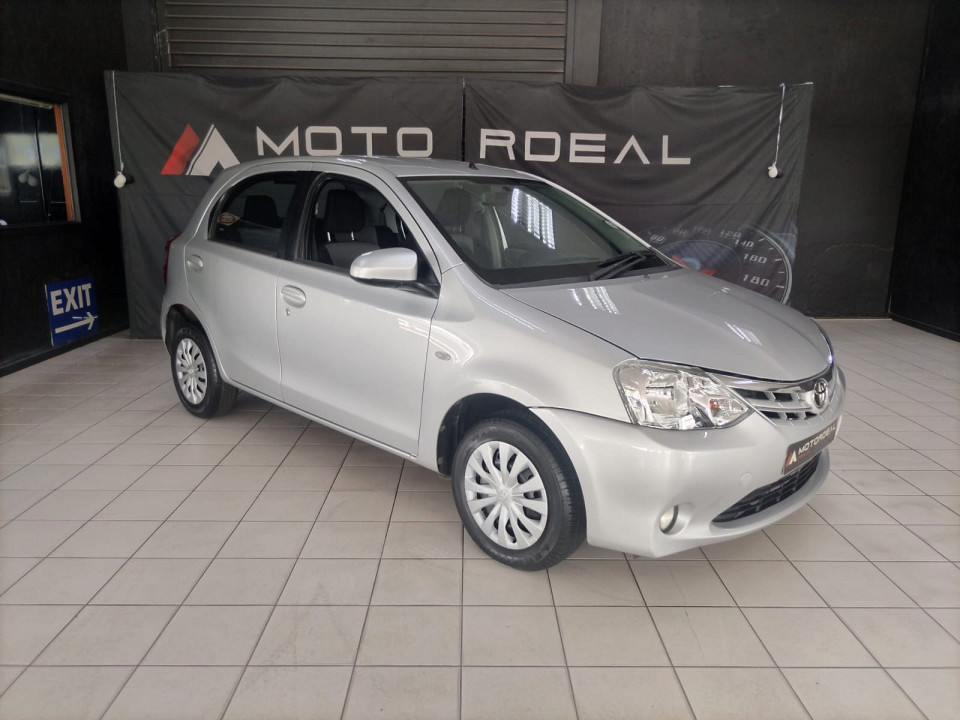 #NEAT HATCH DEAL NOT TO BE MISSED| 2014 TOYOTA ETIOS 1.5 Xs 5-DOOR id: 514728