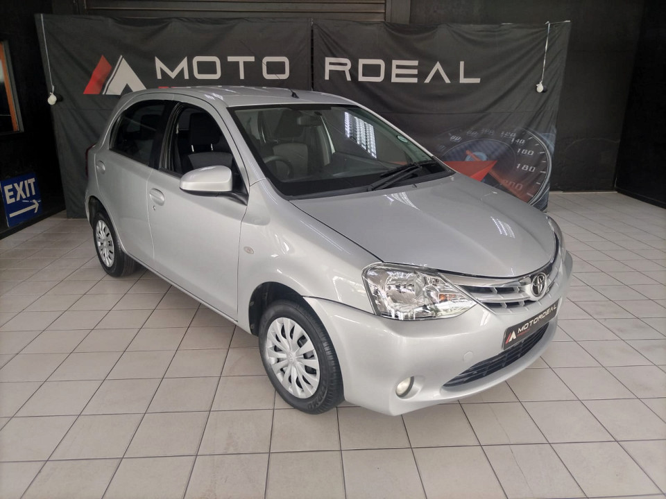 #NEAT HATCH DEAL NOT TO BE MISSED| 2014 TOYOTA ETIOS 1.5 Xs 5-DOOR id: 514728